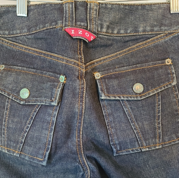 IZOD Woman's Traditional Denim Blue Jeans,  Size: 6 Color: Blue - Picture 7 of 14